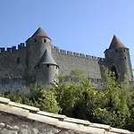 Maison Des Remparts Nichee Sous La Cite Σπίτι διακοπών