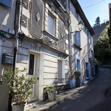 Maison Des Remparts Nichee Sous La Cite Holiday home *