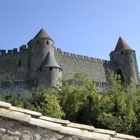 Maison Des Remparts Nichee Sous La Cite בית נופש