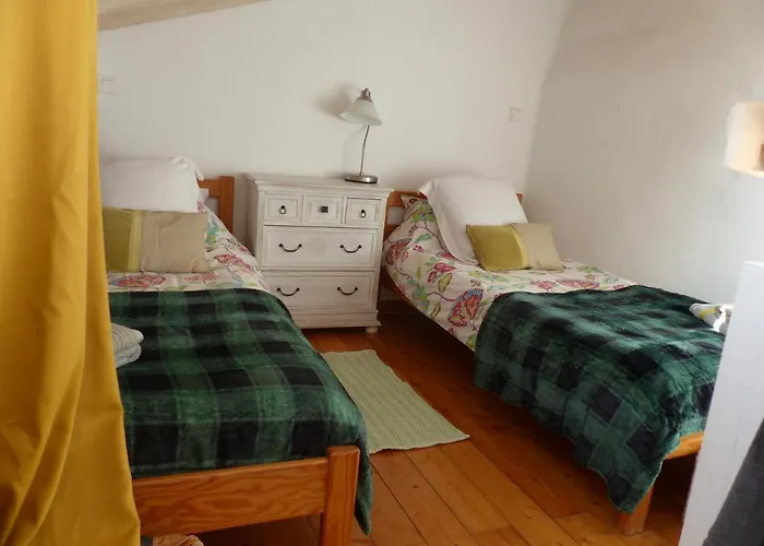 Maison Des Remparts Nichee Sous La Cite Tatil Evi Carcassonne