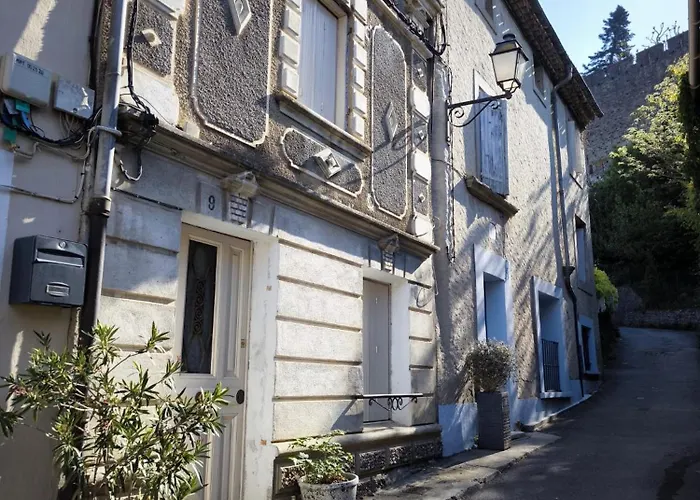 Maison Des Remparts Nichee Sous La Cite Ferienhaus *